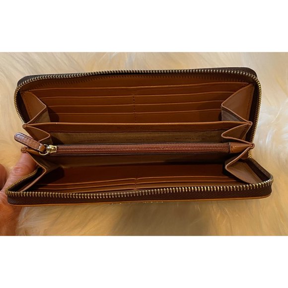 MINT MICHEAL KORS SIGNATURE COVER INITIALED WALLET - Picture 4 of 5